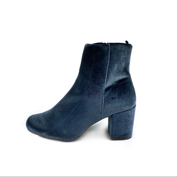 Old Navy Blue Steel Velvet Ankle Boots Size 7 - Picture 3 of 14